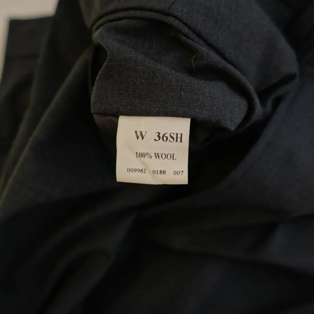 Jos A Bank Gray Wool Dress Pants Trousers 36 / 26.5 Short Mid Rise Pleated Cuffe